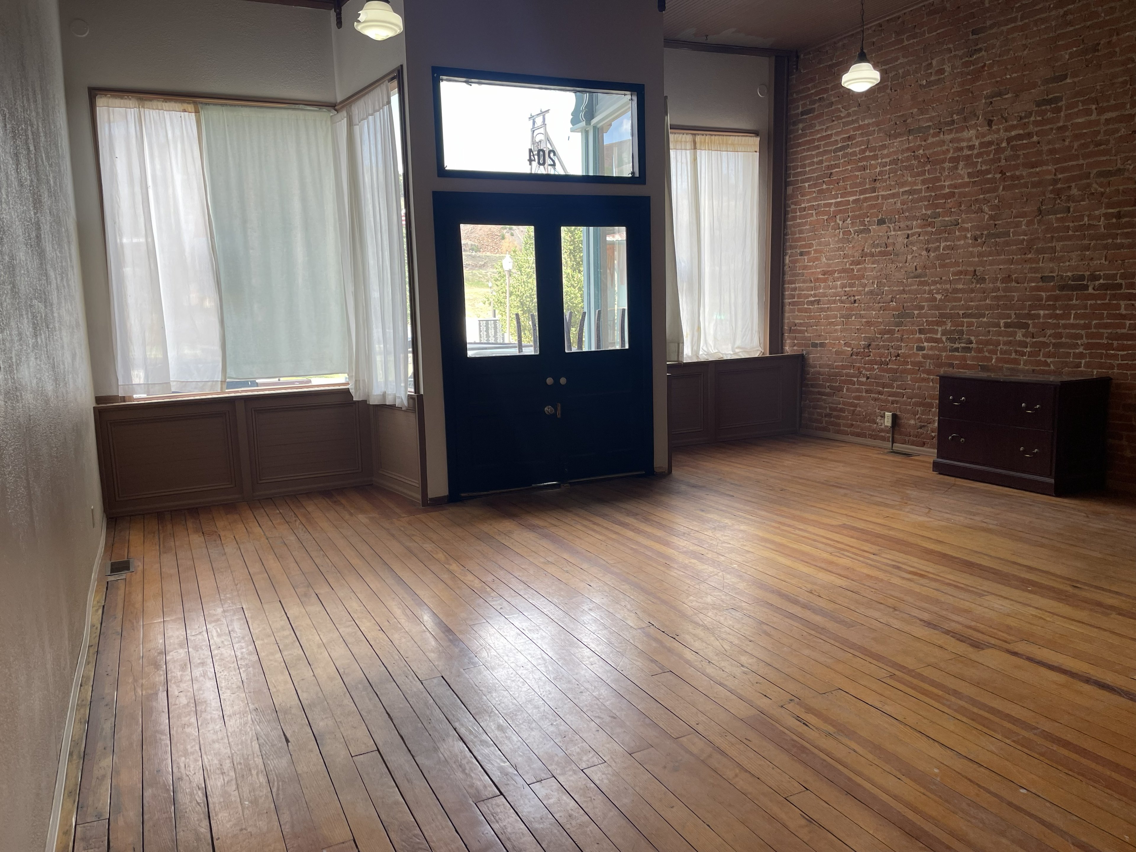 deal gallery image