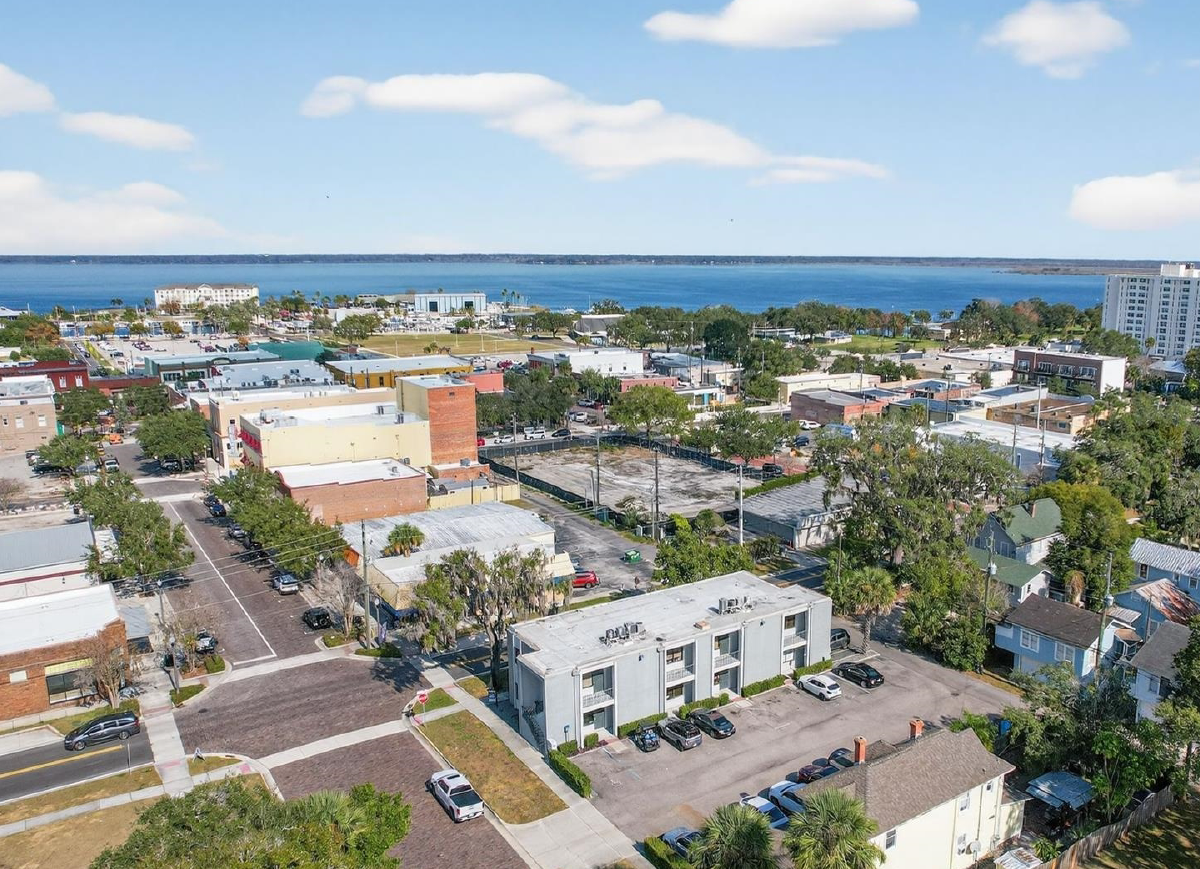 deal investment highlights