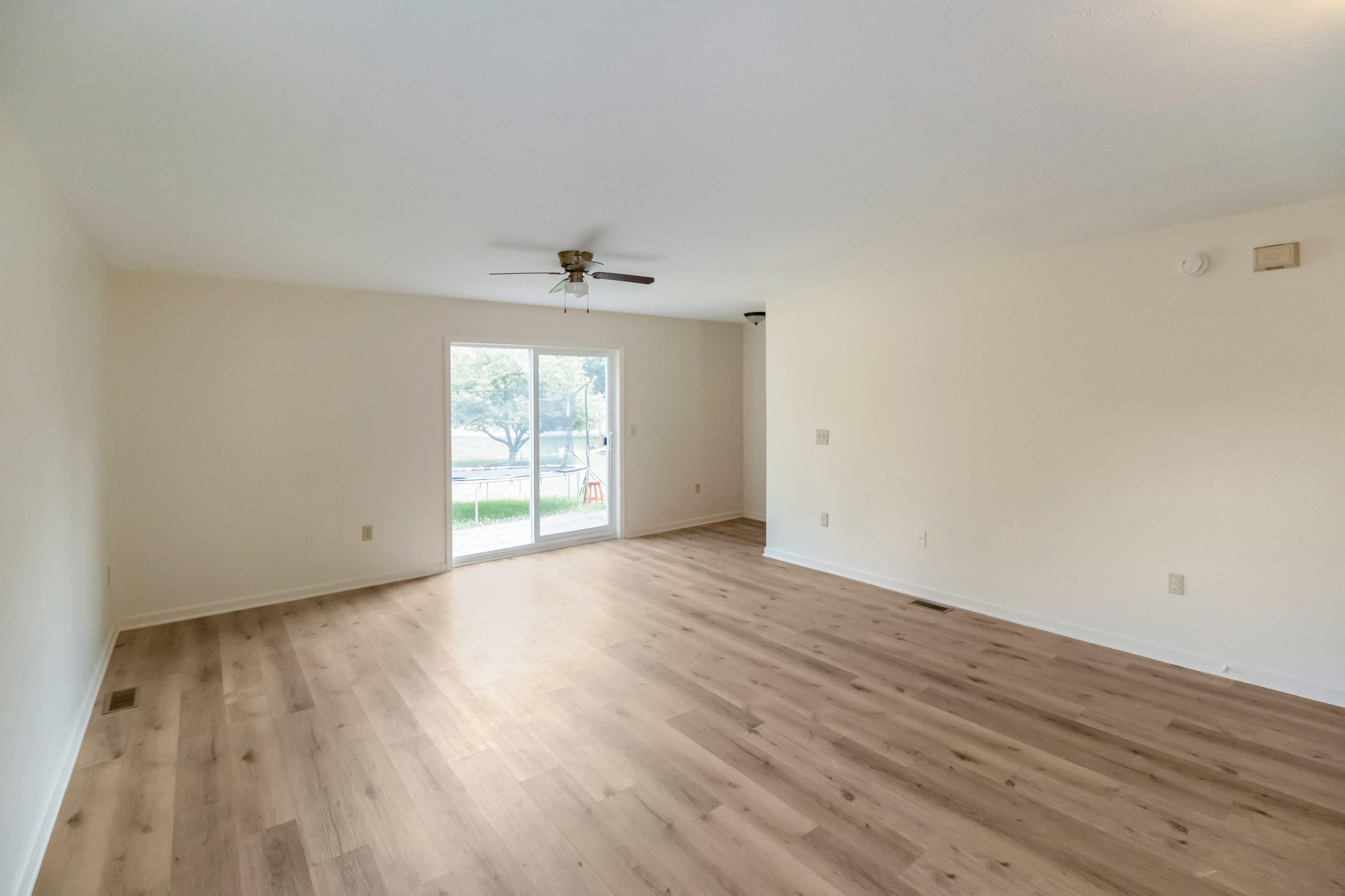 deal gallery image