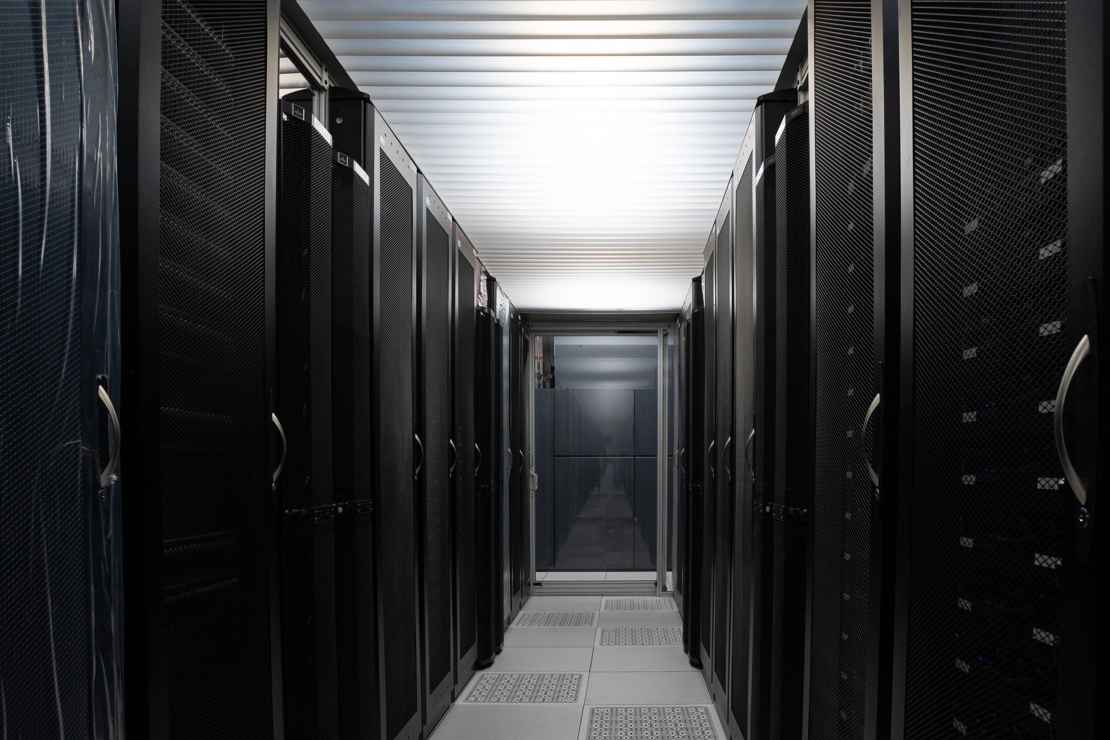 3EX Hosting Data Center | Revere