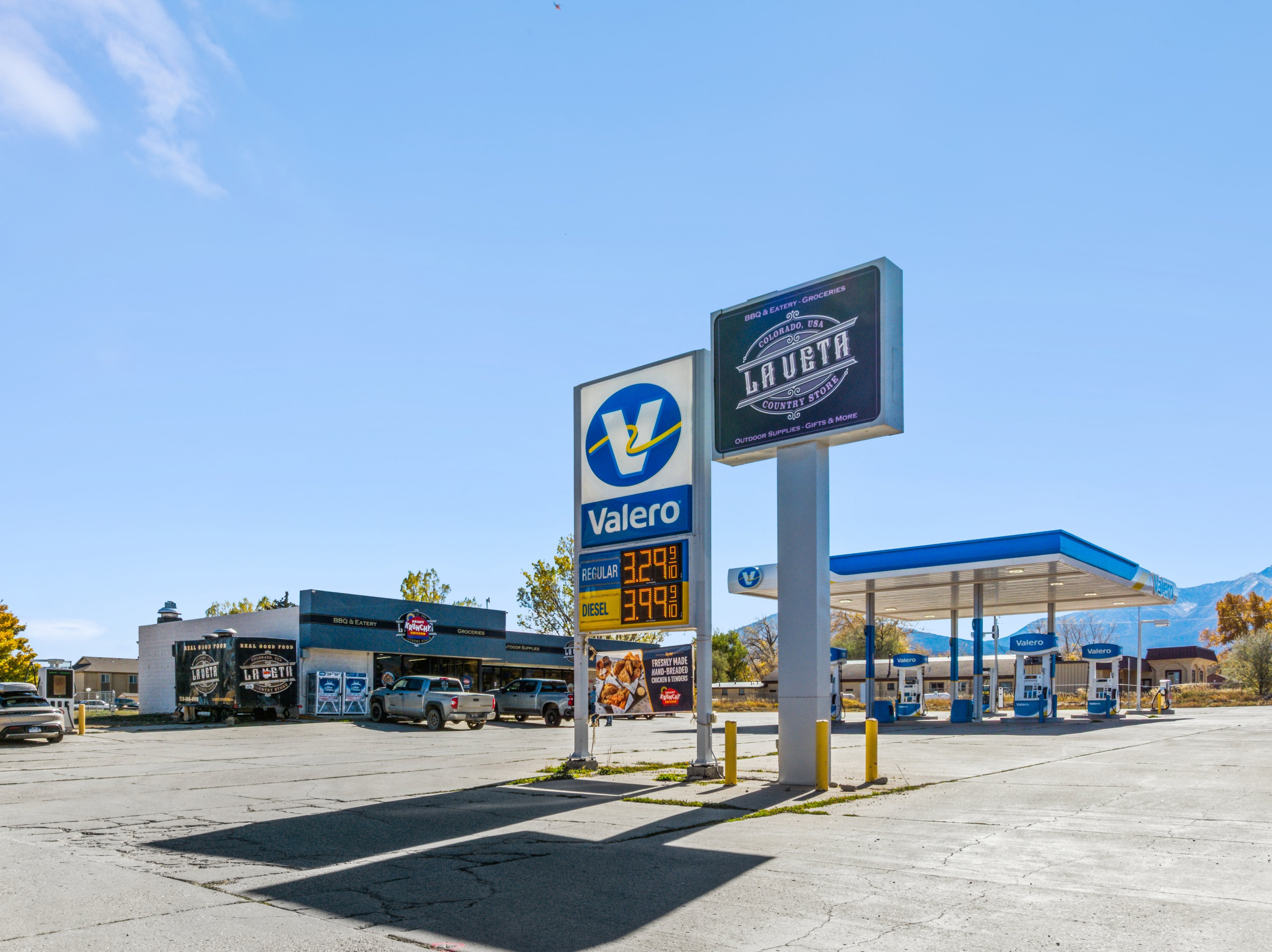 Valero & C-Store | Revere