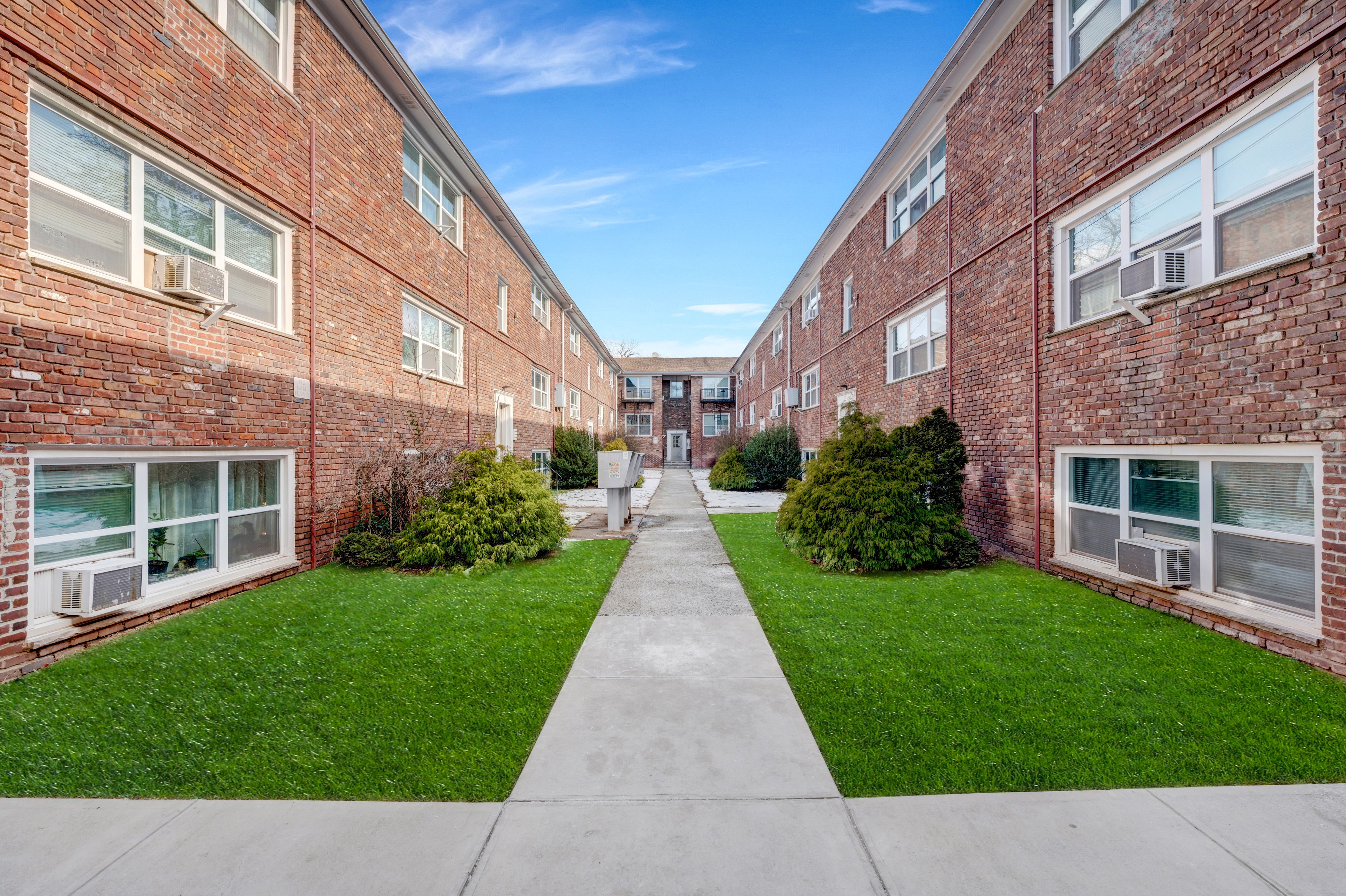 Elmora Gardens | Revere