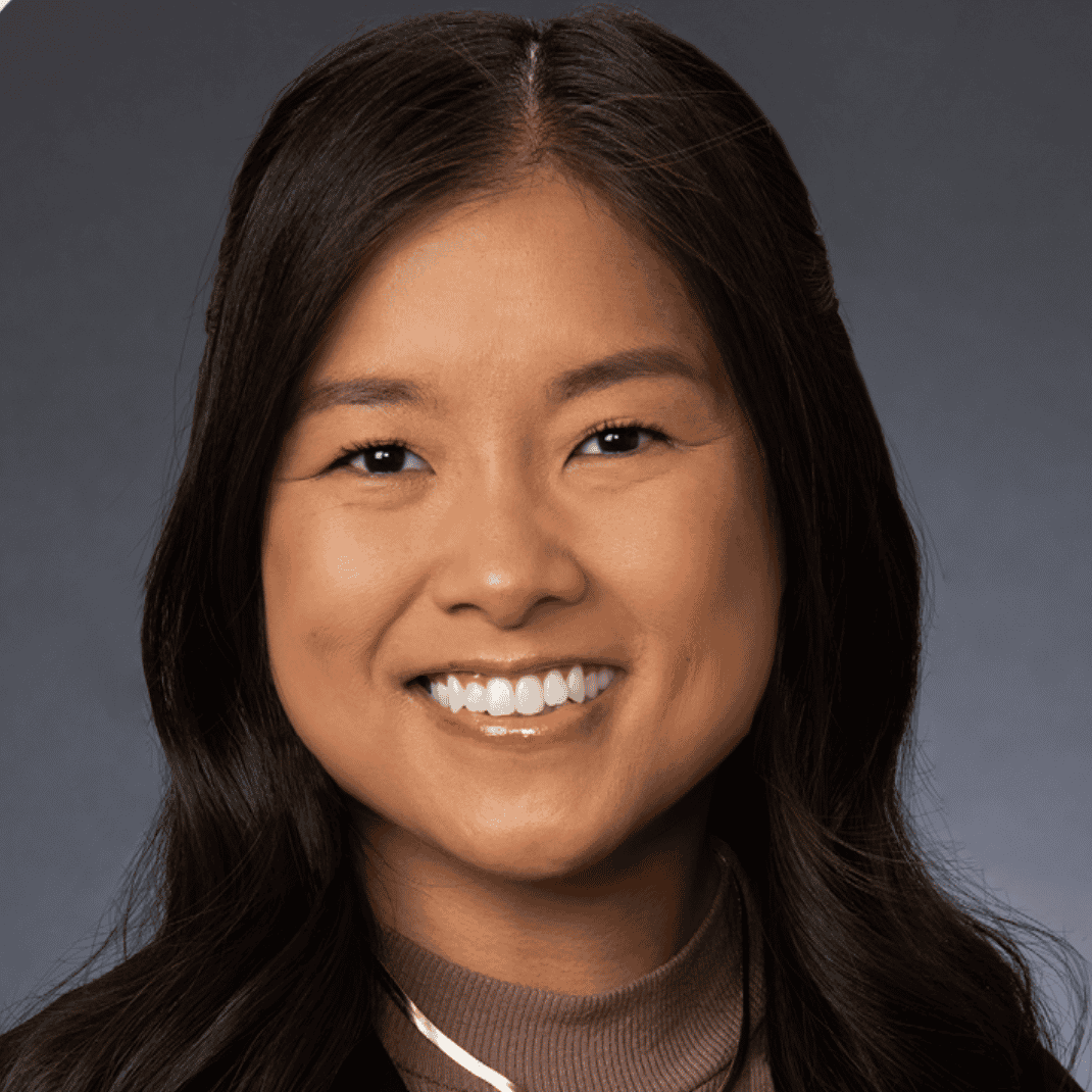 Mindy Associate Mindy Llewellyn - Client Coordinator - Lee & Associates | Revere