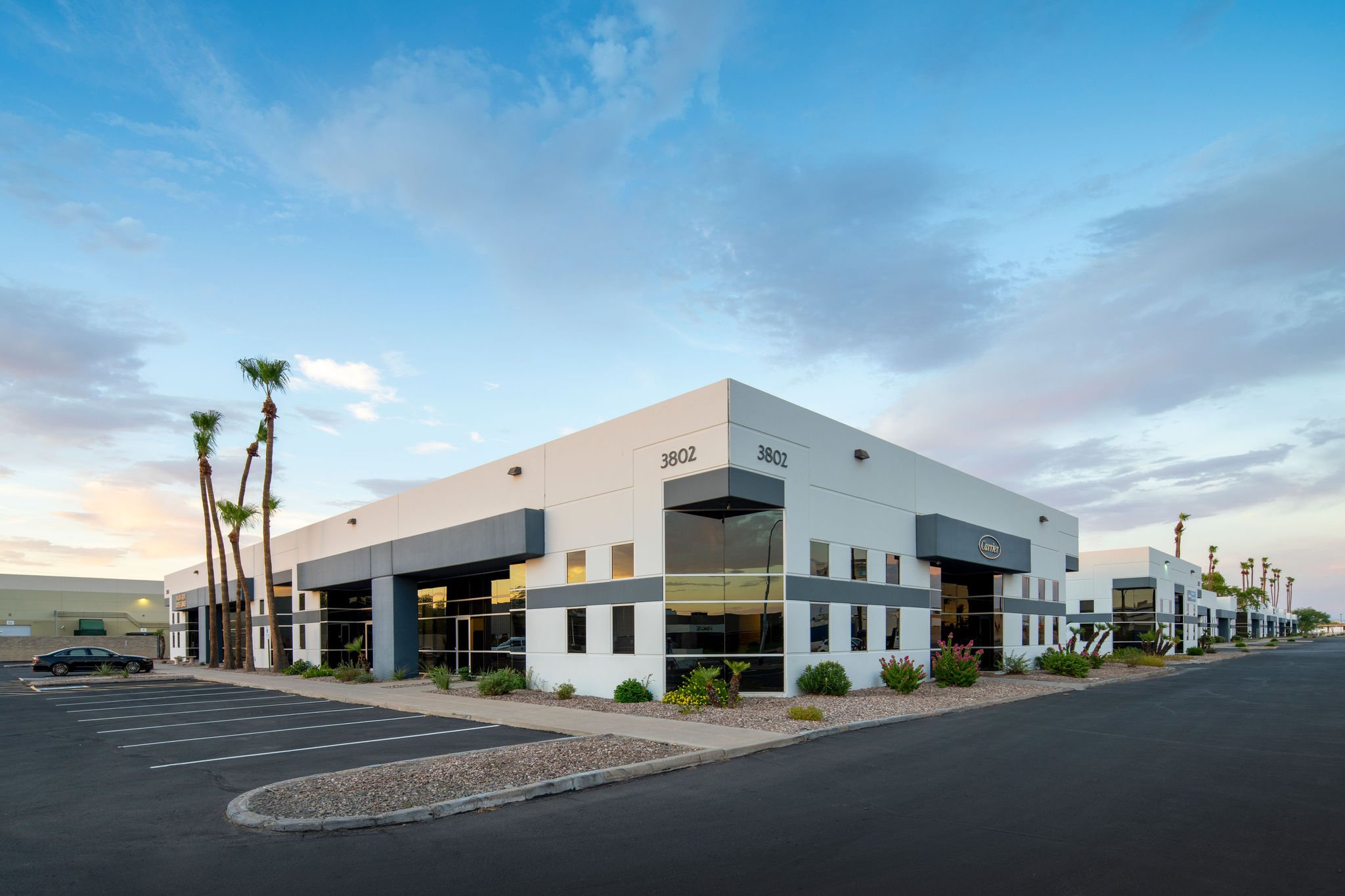 Cabot Business Center | 3802-3922 E University Drive, Phoenix, AZ | Revere