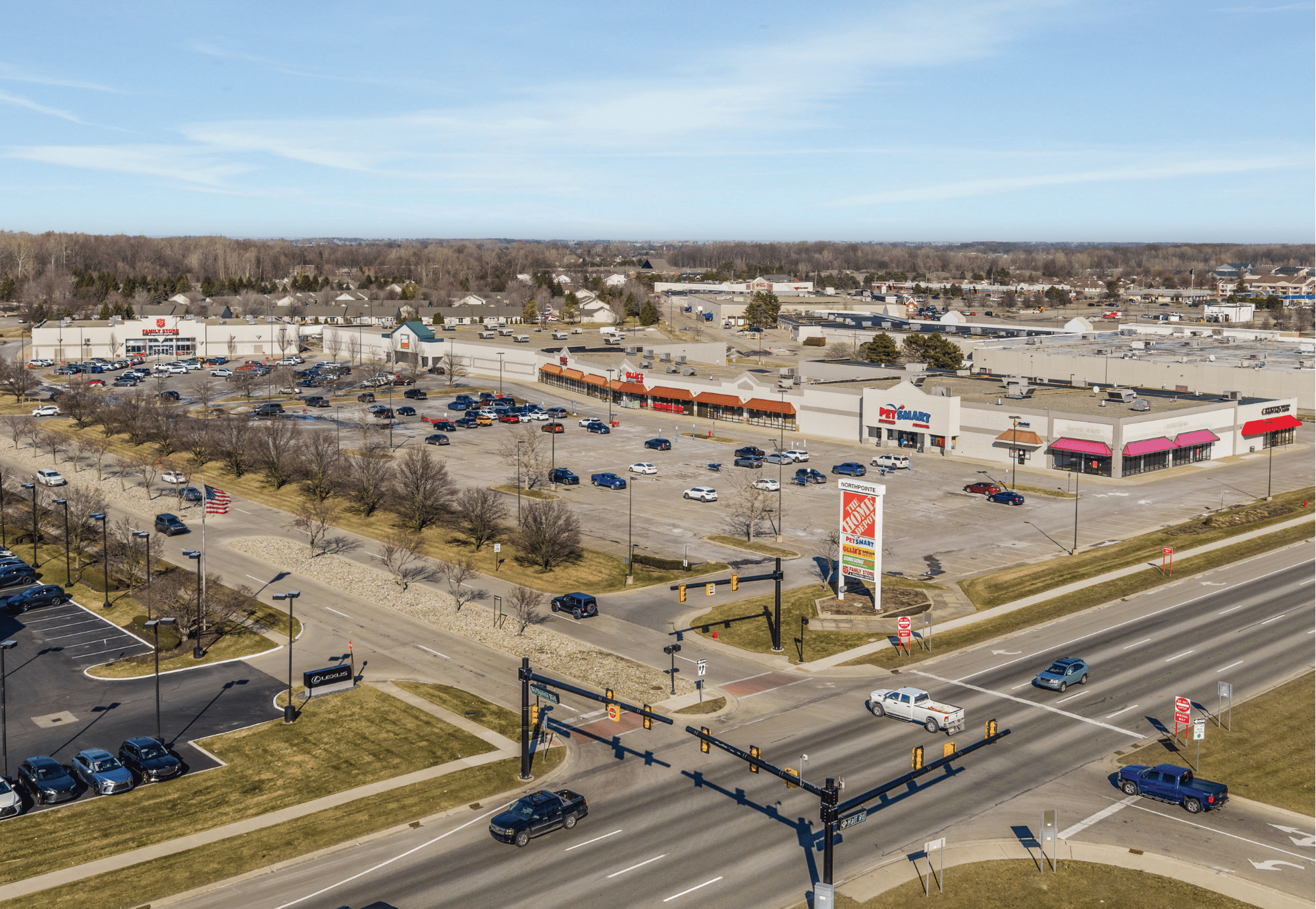 Northpointe Shopping Center | Data Room | Revere